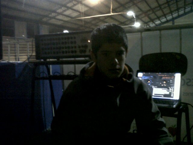 PelaoxzItalo's profile picture. 