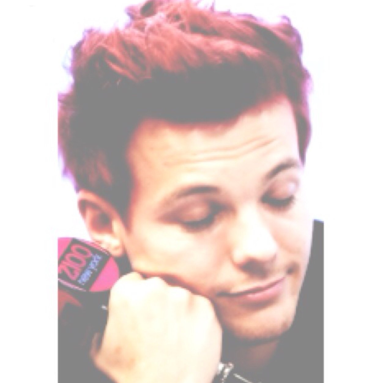 [free follow] dont follow this acc, pls follow @cinnabumlou ilysm ty :) ♡