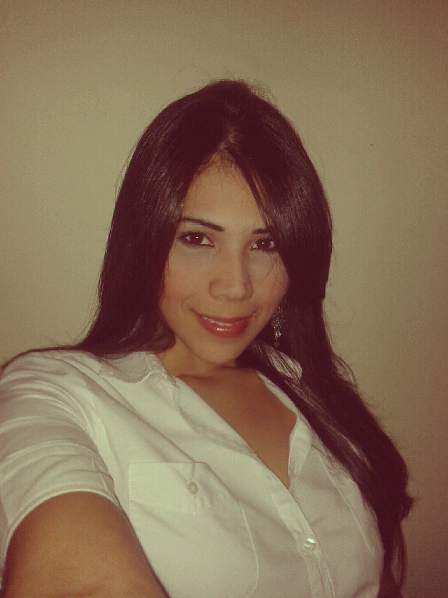 Comunicadora Social - 100% Amante de mi familia