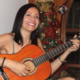 Soy médica, cantautora y ciudadana del mundo global, trabajo y sueño por un mundo libre de enfermedades y pobreza, y pleno de justicia. #Darlearning #Giver 🙌💚