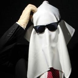 selalu merasa tampan. asal menulis yang jelas masih hidupja. Kalo kita pollow ka, nassami ku pollbek ki. Tapi sesungguhnya saya ini #Lambertus