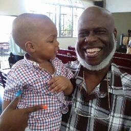 Romplestilskin's profile picture. Yo soy quien soy y no me parezco a nadie, único en su clase.