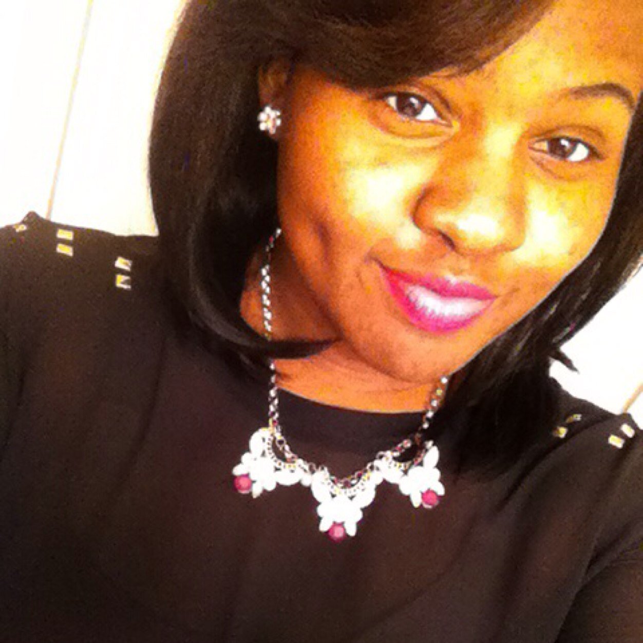 Southern girl. 20. VA. IFollowChrist. Do you? Like a world with no oxygen without Him #ig:@reo_loved