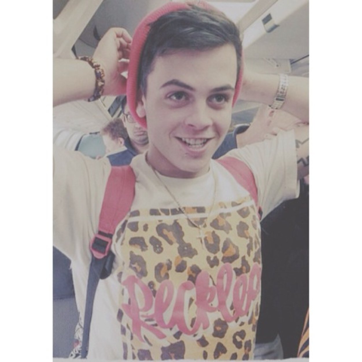 frikinpewdiepie's profile picture. #ifollowback | troye sivan | pewdiepie | janoskians | smosh | tyler oakley | 13/12/23