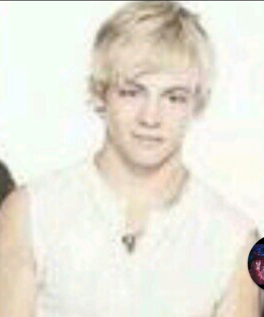 R5JOJO's profile picture. jojo_r5family