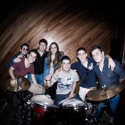 srsantanacol's profile picture. Sr. Santana es un proyecto musical alternativo que pretende crear un sonido original pero sobre todo que pretende  hacer VIBRAR con buena música