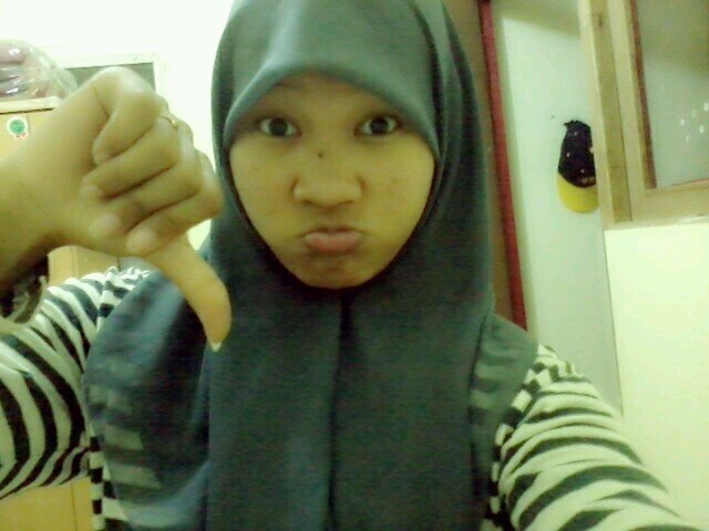 aku apa adanya.. follow gue dong nanti langsung di follback deh !!