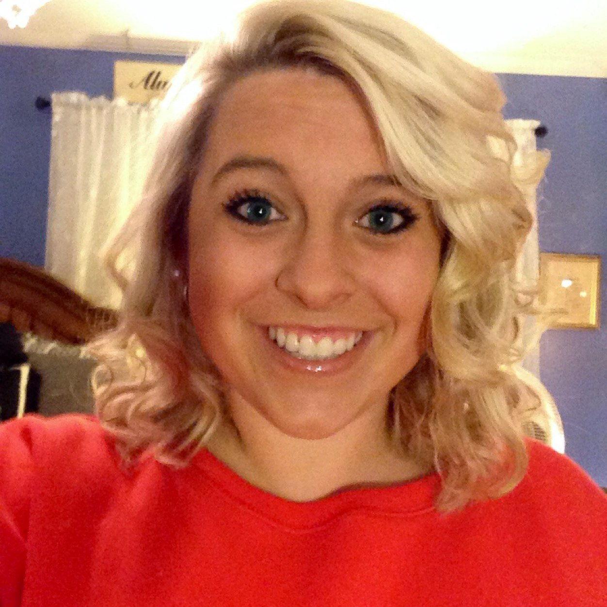 chelseajl53's profile picture. Be happy you only live once!