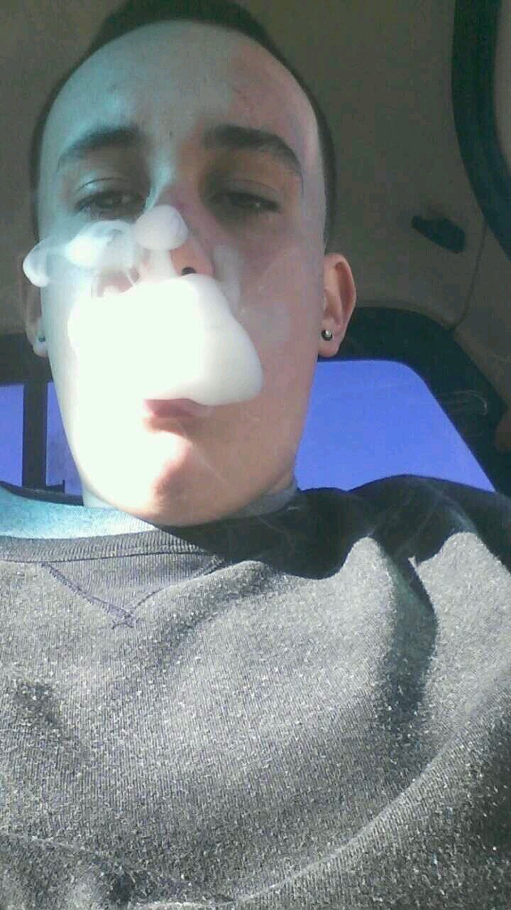 was good peoples follow me cuz why the fuck wouldnt u!