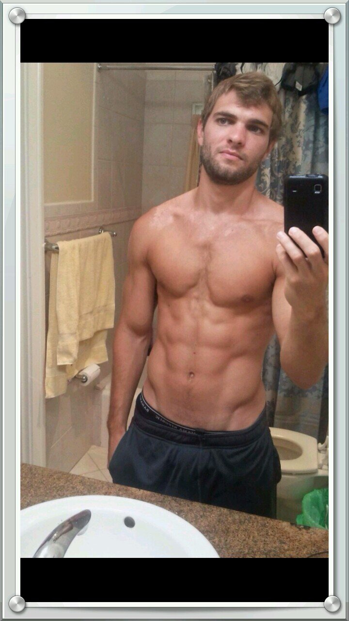 Bodybuilder.Works in the gym.Loves to play Fifa follow me if you want to play an online match on fifa 14 with me.