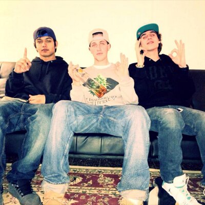 Sky Smith (SkySkeezSmith) Twitter