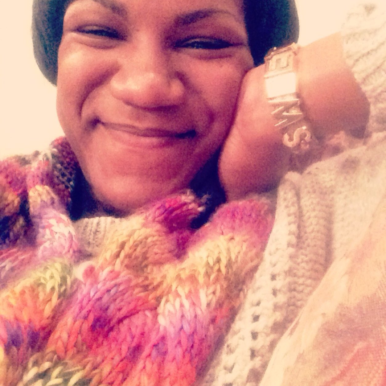 showsum_LOVE's profile picture. Don't say the sky is the limit when there are footprints on the moon -Anonymous