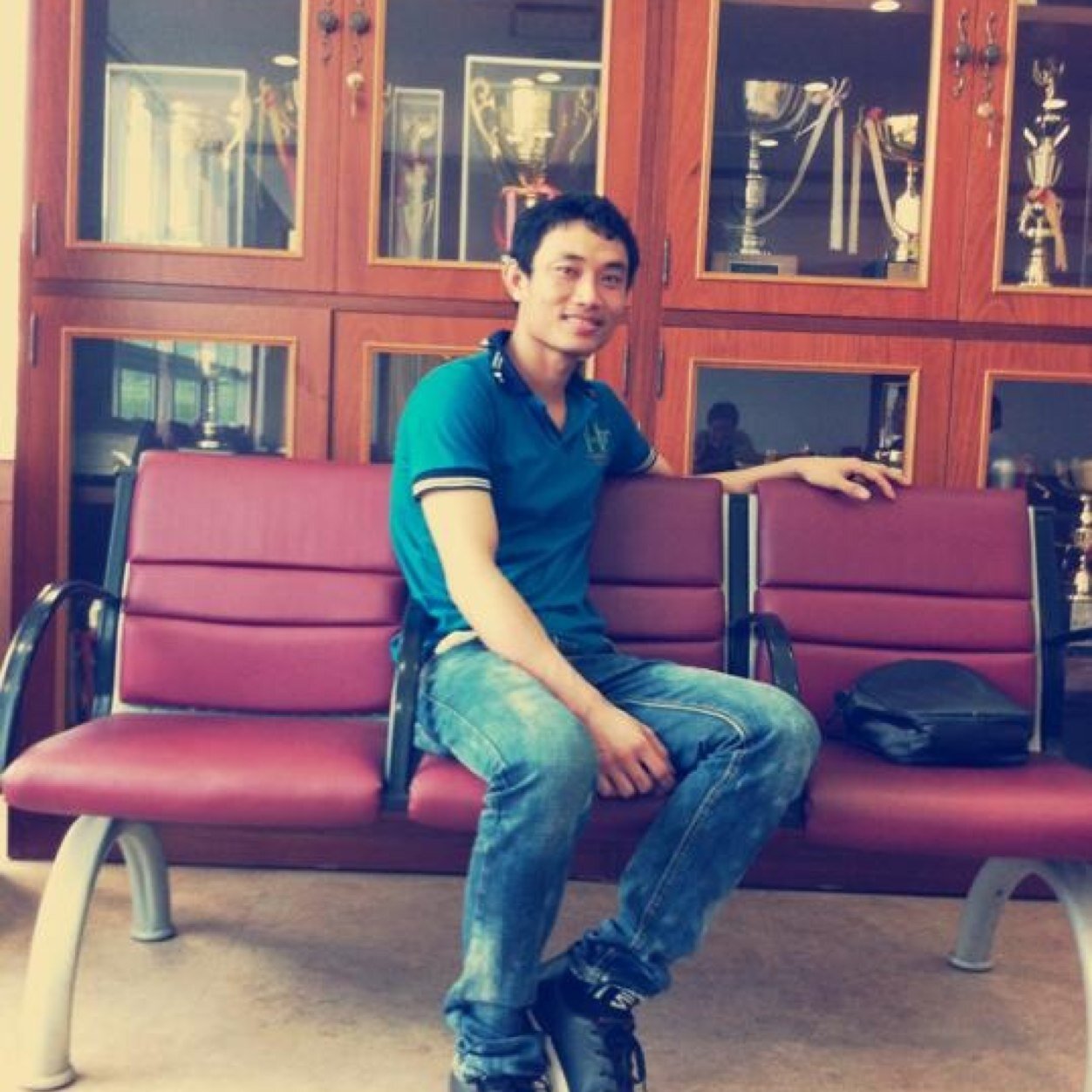 suonpratna's profile picture. 