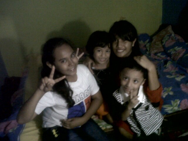 Hy..please Follow me an I'LL Follback . Just mention