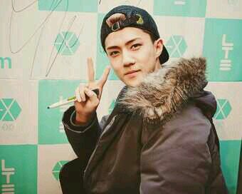 handsome since ©1994 exo's maknae here