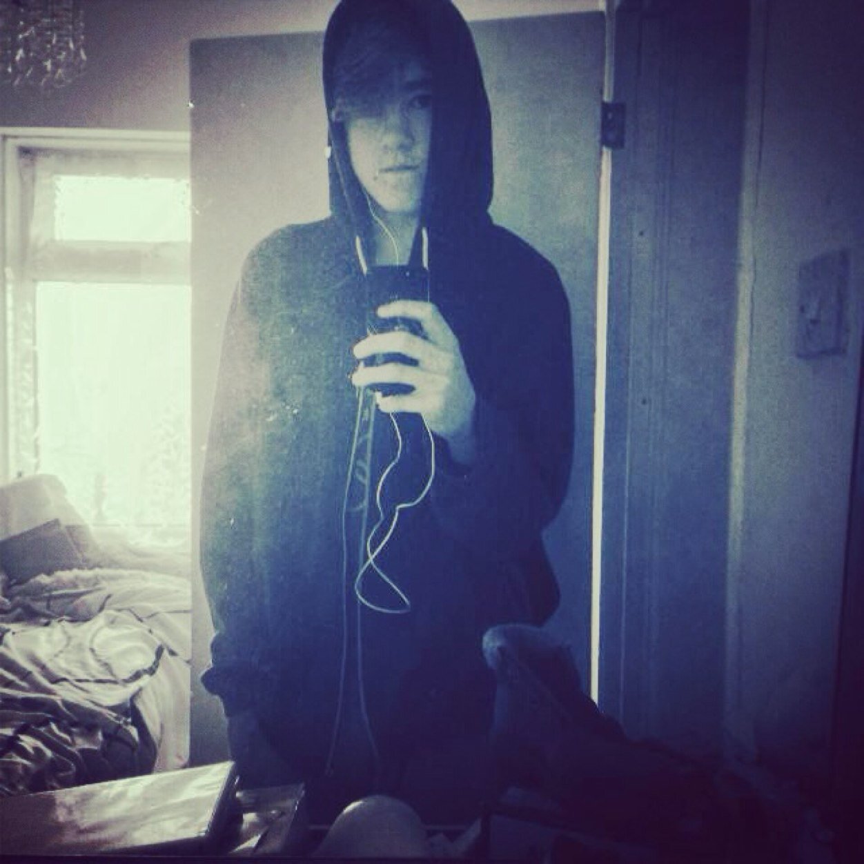 cardboardbox90's profile picture. 