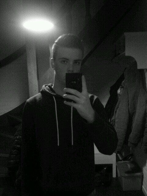 jelmerbosma1's profile picture. 15 jaar,k3b,werken bij p.r.blom,