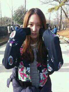 ☞☞☞korean Love ♡ f(x) 少女時代 TEENTOP Love♡ follow me!!