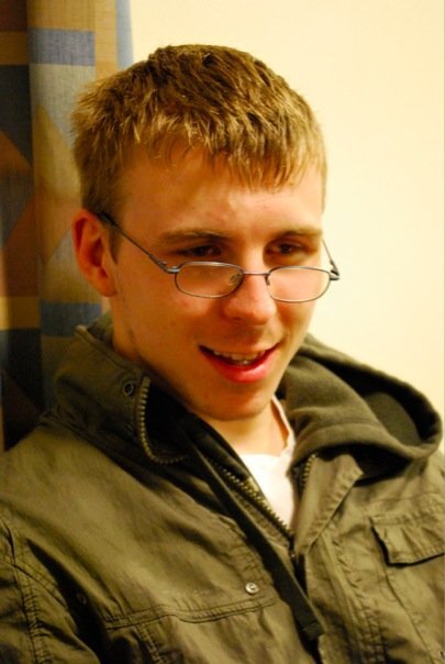 🏴 SNP equality officer London branch and physical health education officer for the SNP disabled members group.