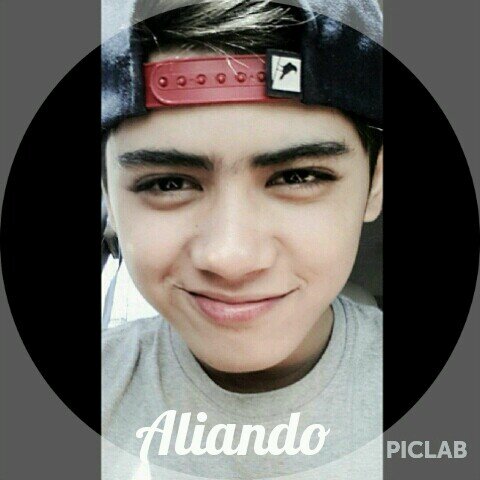 The official twitter page Of fanbase M.AliandoSyarief♥ ☞@Alysyarief @Aliando26☜ follback+Resmi By Kak @yhiyie23 ✺7Des13✺♡#AliciousINA♡