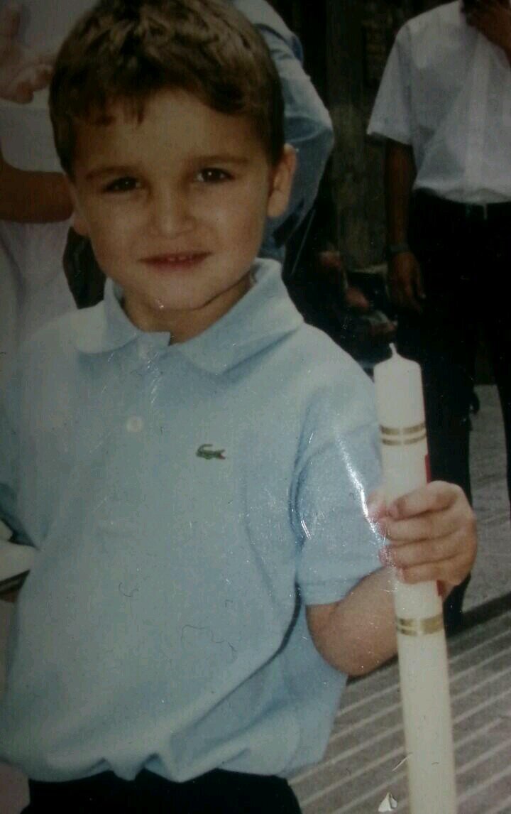 Jugador JuventudOsca , en busca de algo que valga la pena tener.