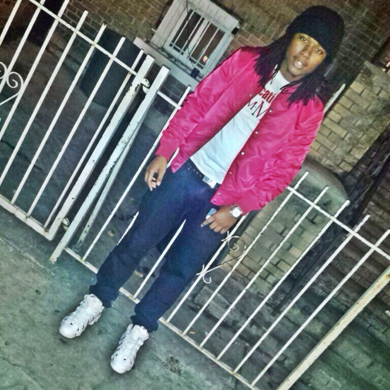 ReefBuck_MMR's profile picture. Im all about money if it aint money den wat we talkin for!!!! #MMR we the shit forever!