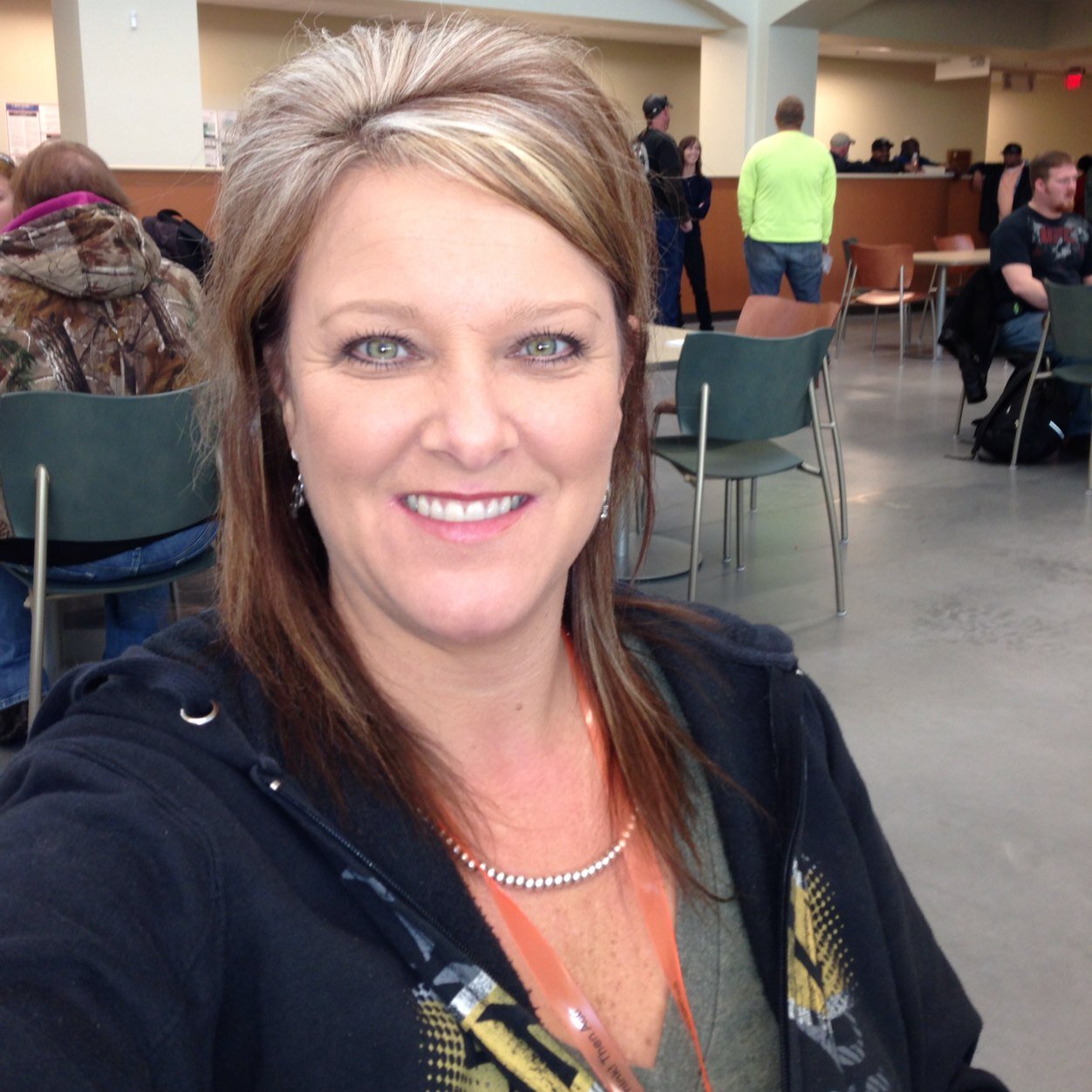 beckyfaye123's profile picture. 