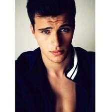 Dndn_x's profile picture. 