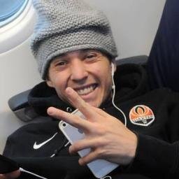 Vc me ensinou a nunca desistir dos meus sonhos @b_10duarte.Fã do menino que tem alegria nas pernas.Recomeçando,perdi meu twitter @BernardDuarte4