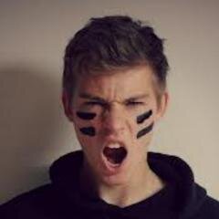 ObAyoub2's profile picture. Don't juDge me , I waS bOrn tO be TRUE nOt PERFECT 
 ~ Rihanna navy ~ 
 ~ Swiftie ~
 ~ Drake fan ~
 ~ Nicki Minaj Lover ~ 
 Keep caLm I'm a Teen ;)