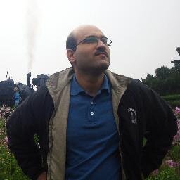Telecommunication engineer. Freelance researcher in nonlinear dynamics. A fellow hungry for life!