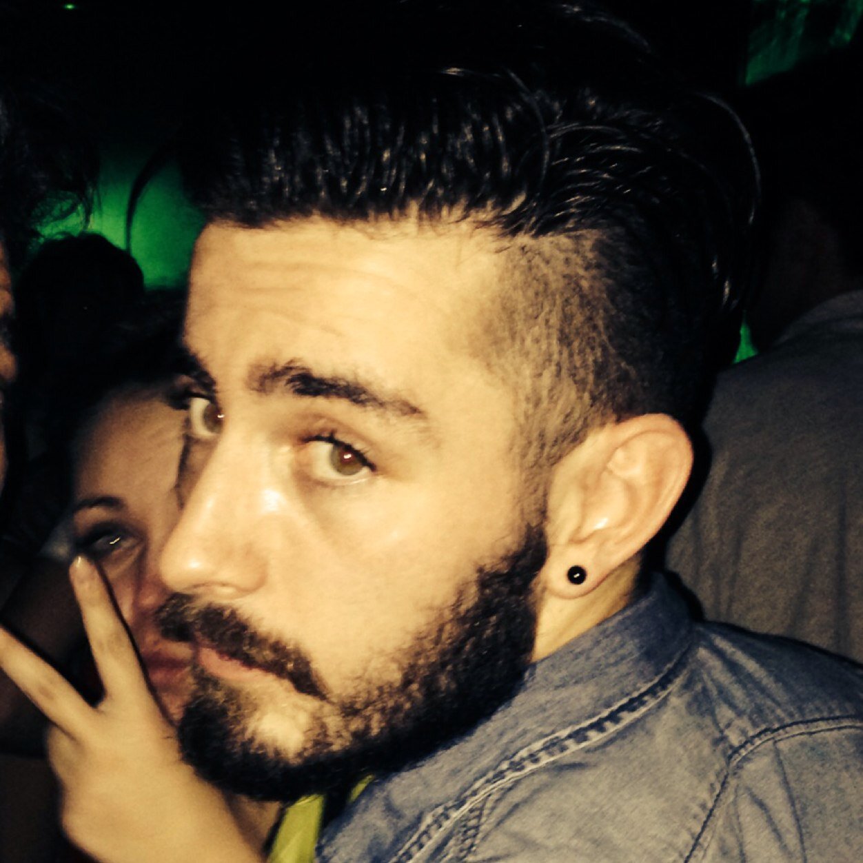 Ancien GO (Gros Ouf) Barman ! ©®™