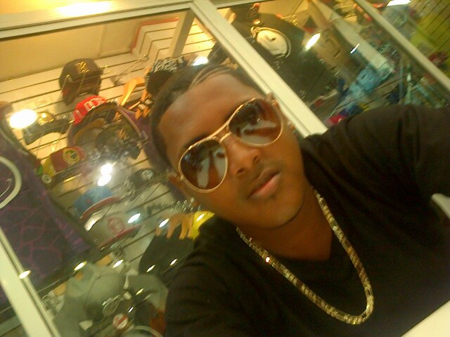 Djyuriel507's profile picture. 