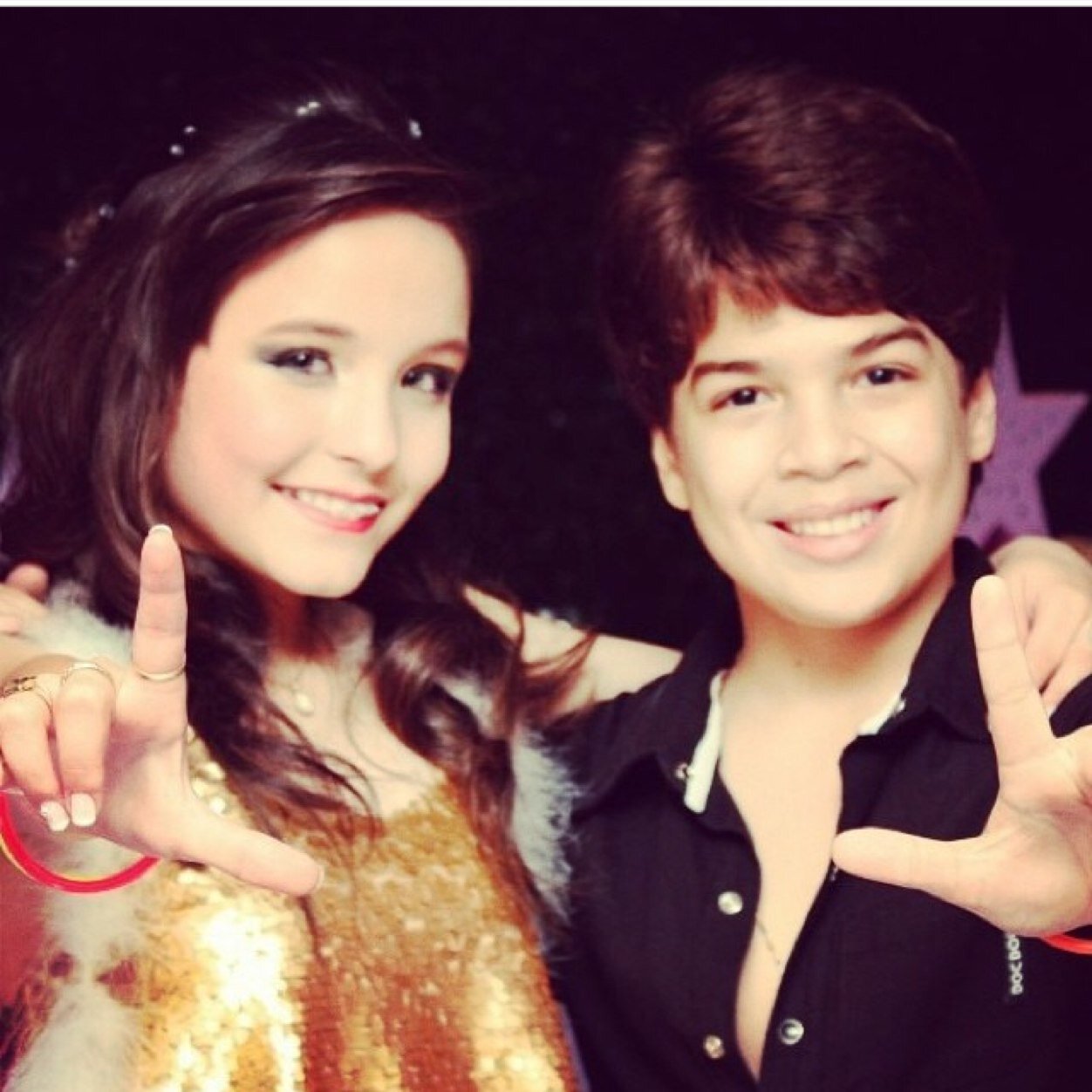 eternalovels's profile picture. São as iniciais do seu nome que eu rabisco em meu pulso ou escrevo em meu caderno sempre com um coração ao lado . Te amo Lucas Douglas dos Santos.