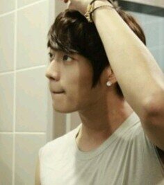 w.썬키스트 '쏘아베(Soave)' 피아니스트 윤두준 (24) 입니다. / 허락 o / 실제 윤두준군 아니고 패러디계정 입니다. / 다정다감 해요 / 팬호칭 : 딜리지 * 13.07.18~ * 13.11.22 양도