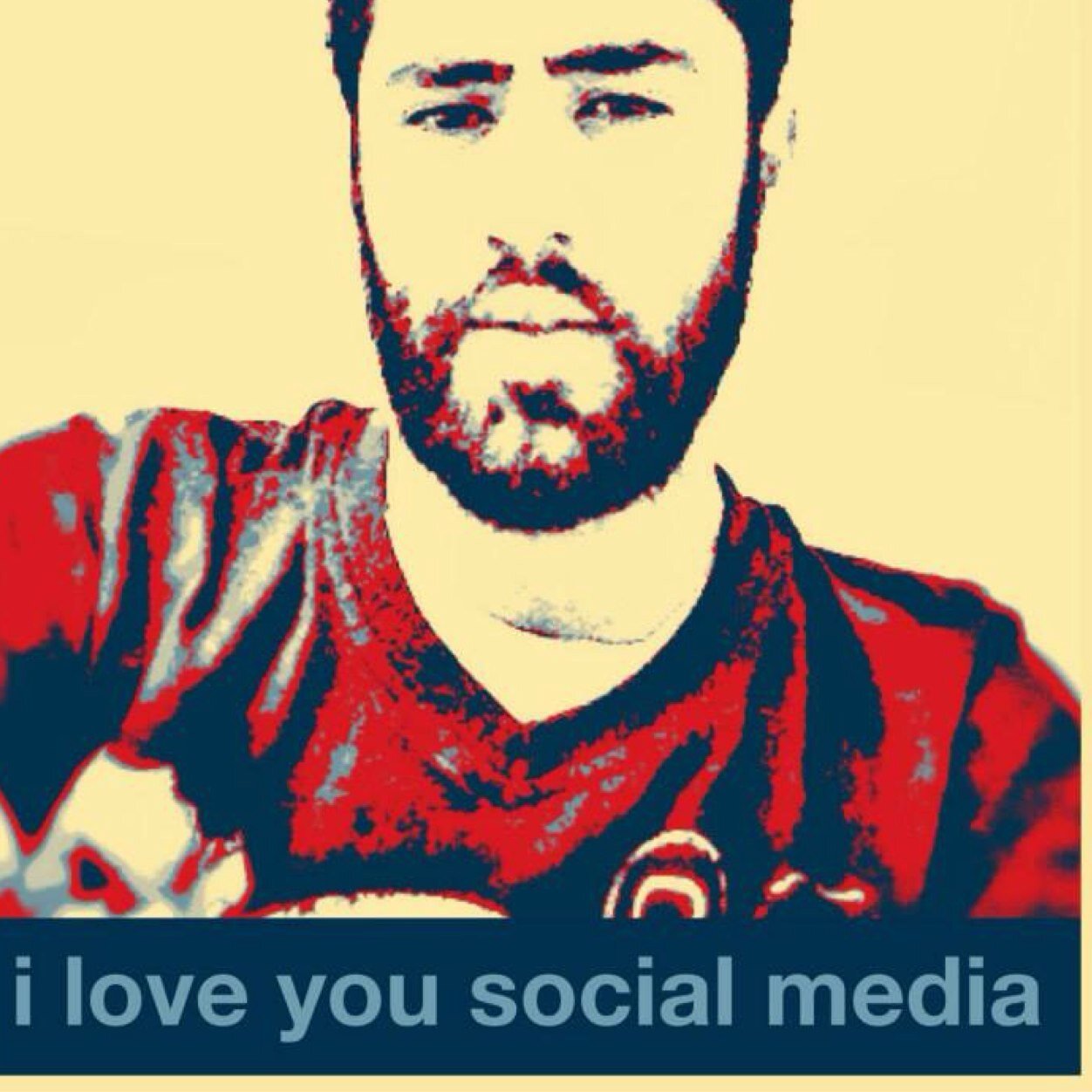 twitter'ı doğru kullanan tek kişiyim🤴 i love you internet 👨🏿‍💻 tweetinizi alıntılayabilirim 😈 #kansersavaşçısı 🤛