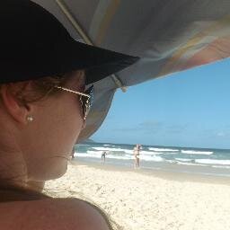 Administradora, Dep. Financeiro ATO Participações, dona de casa e ambiciosa por novas realizações !