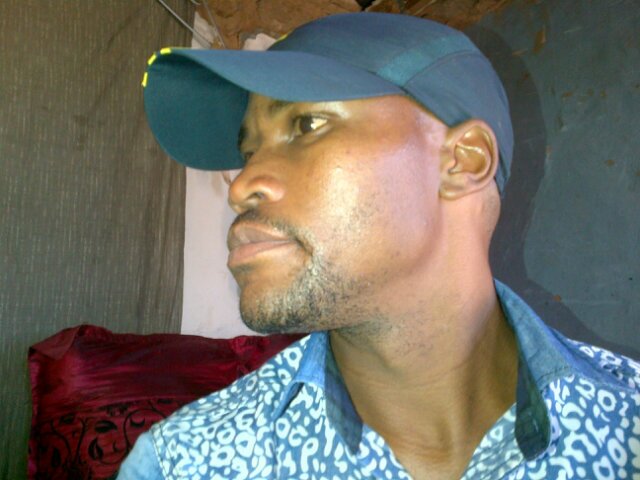 Am a luving and caring,lyk 2go out n have fun lyk socialysing and meet new ppl evryday