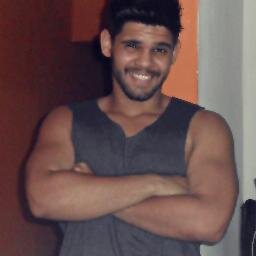Baixista da @abussola , e um Adorador do Senhor com mto Rock'n Roll