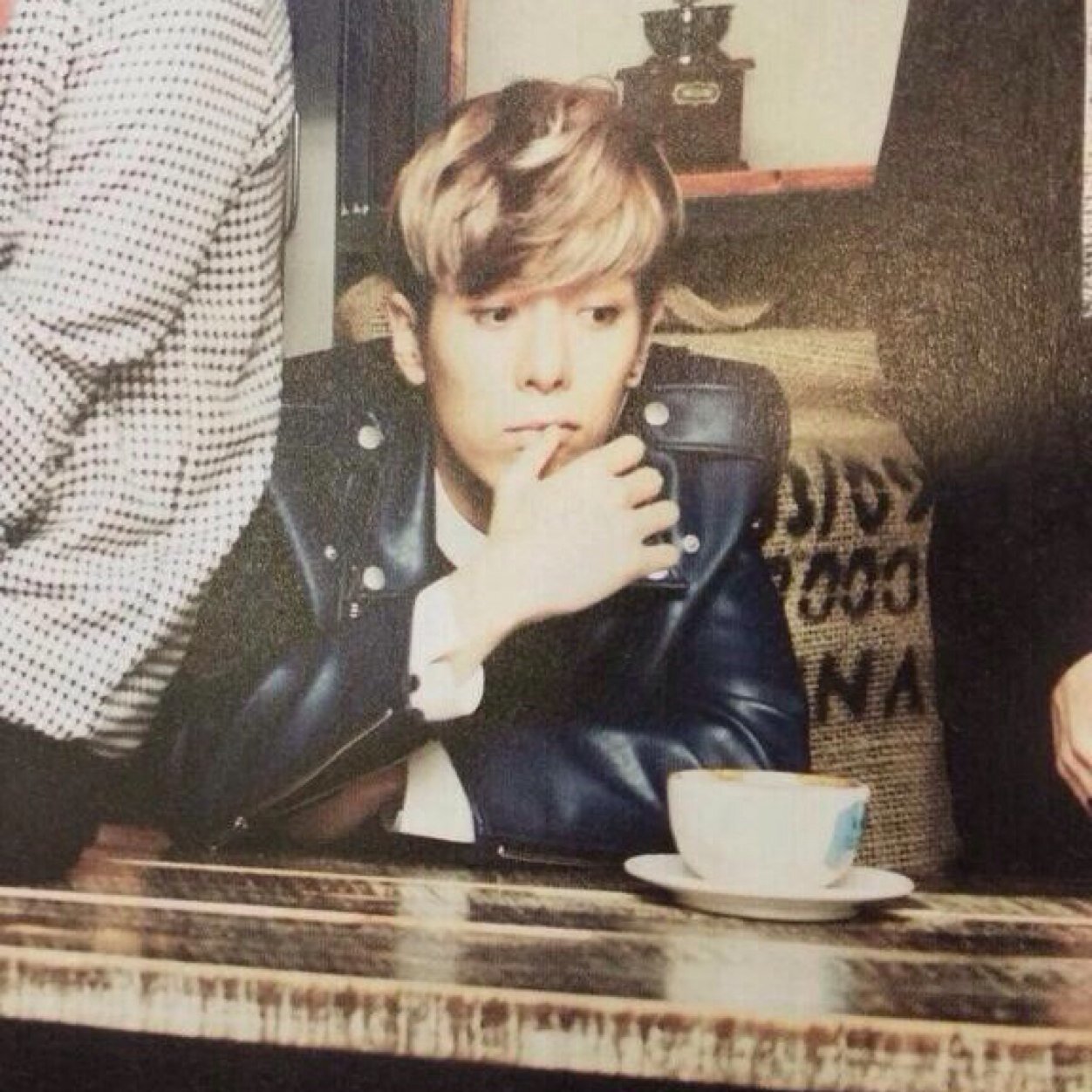 [7 DERPS . 5 STORYTELLERS] [HIATUS] Jaeho is my bias but Do Kyun will come in like a wrecking ball
