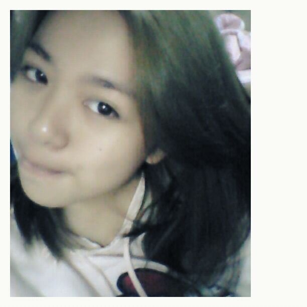 my diary พื้นที่ส่วนตัว ประวัติไม่จำเป็นต้องรู้ รู้แค่ว่าชอบกินกระเทียมเจียวก็พอ