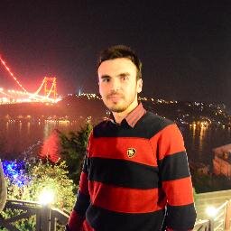 Beni öyle bir yalana inandır ki ömrümce sürsün doğruluğu...