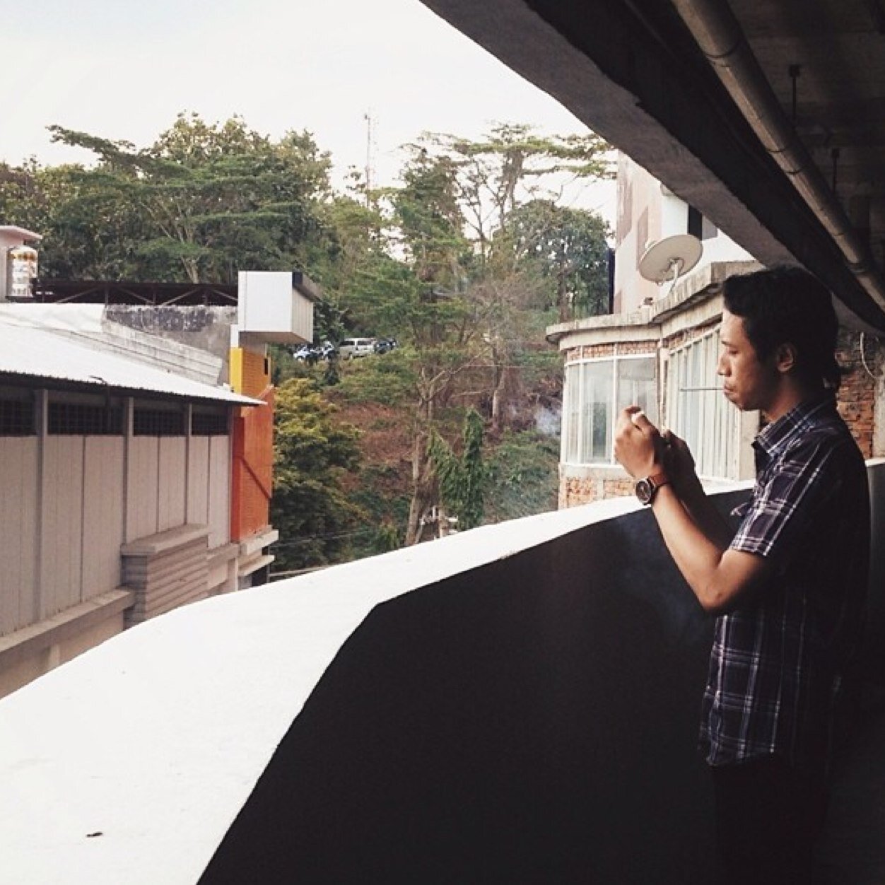 derryaradea's profile picture. Simple Life , Simple Problem ..