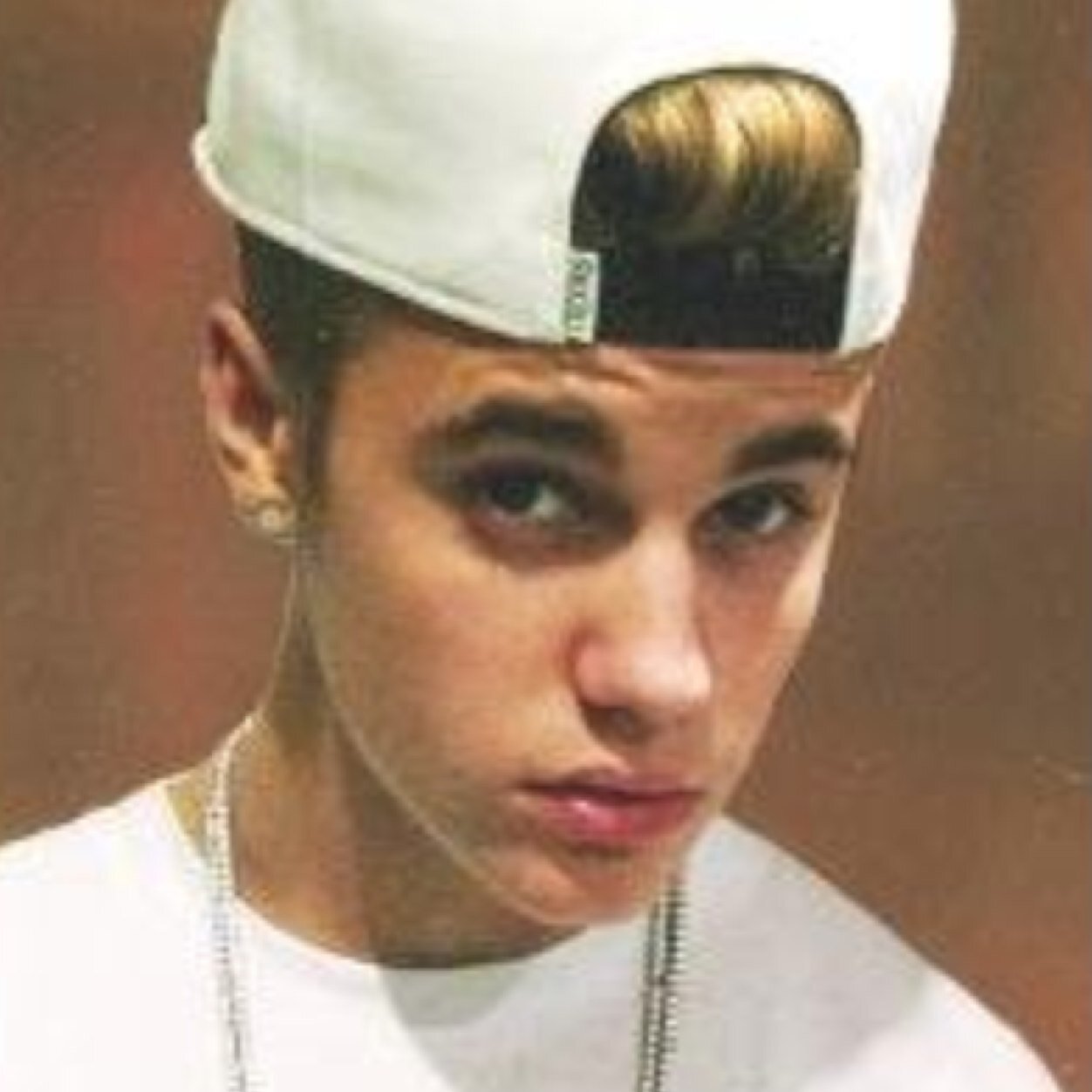 Biebsmilexo6's profile picture. Please follow @biebsmilexo