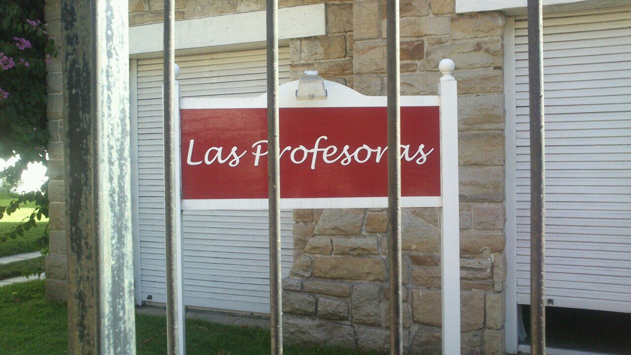 Tutorías en todas las materias y para todos los niveles. Dedicadas al apoyo escolar exclusivamente desde hace 30 años.