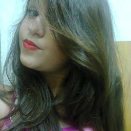 14 anos, #Escorpiana, #Chocolatra, #Potiguar, #Tímida, #Sorridente, #Feliz, #Meigaa enfim .. Quer saber mais sobre mim? Me siga e saberá..