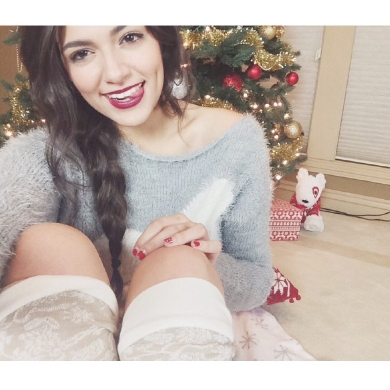 who knew that one simple girl from youtube could change my life forever.