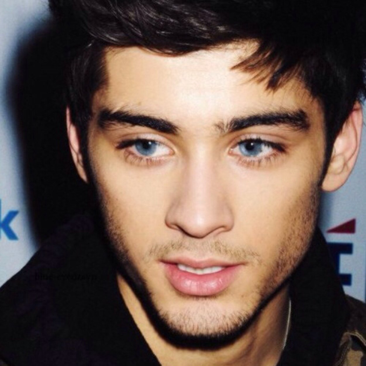1d Colored Eyes On Twitter Zayn With Purple Eyes Requested