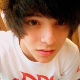 I'm 15. Singer and songwriter. I play football, baseball, basketball, skate boarding, surfing and lacrosse. I also play the drums and guitar. I'm really weird.