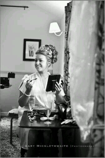 sammyhawley87's profile picture. Professional Free Lance Make Up Artist - fb sam.frost.9085